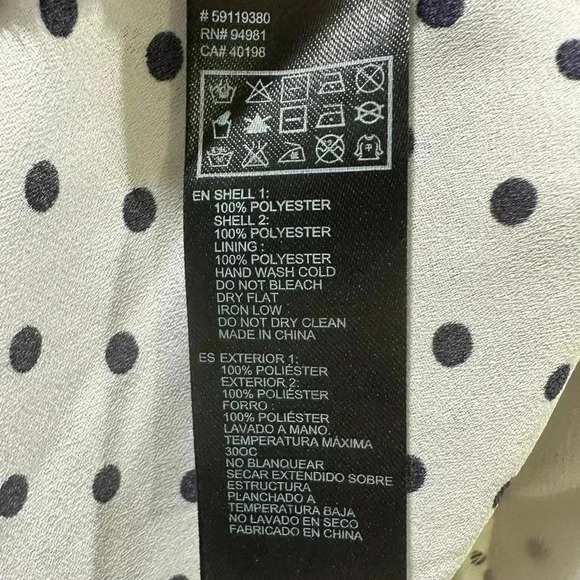 Forever 21 Women’s Sleeveless Polka Dot/ Floral Blouse - Picture 9 of 9